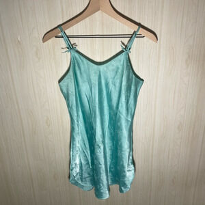 Vintage Mint Ilise Stevens‎ nightgown chamise slip size small